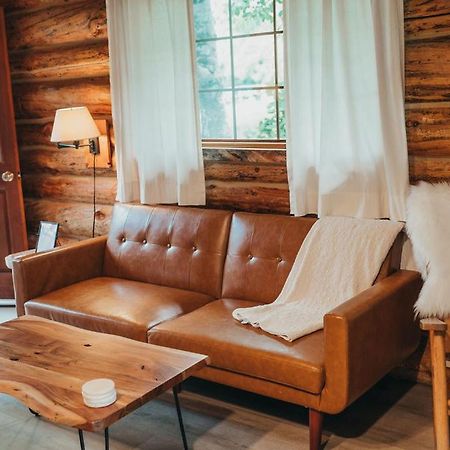 Wilder And Pine Riverside Cabins 史蒂文森 外观 照片