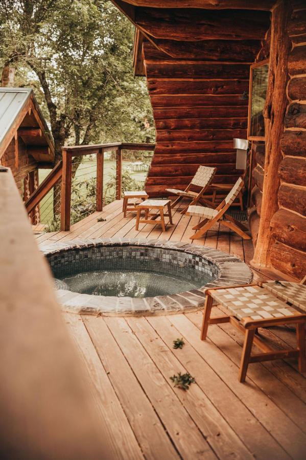 Wilder And Pine Riverside Cabins 史蒂文森 外观 照片