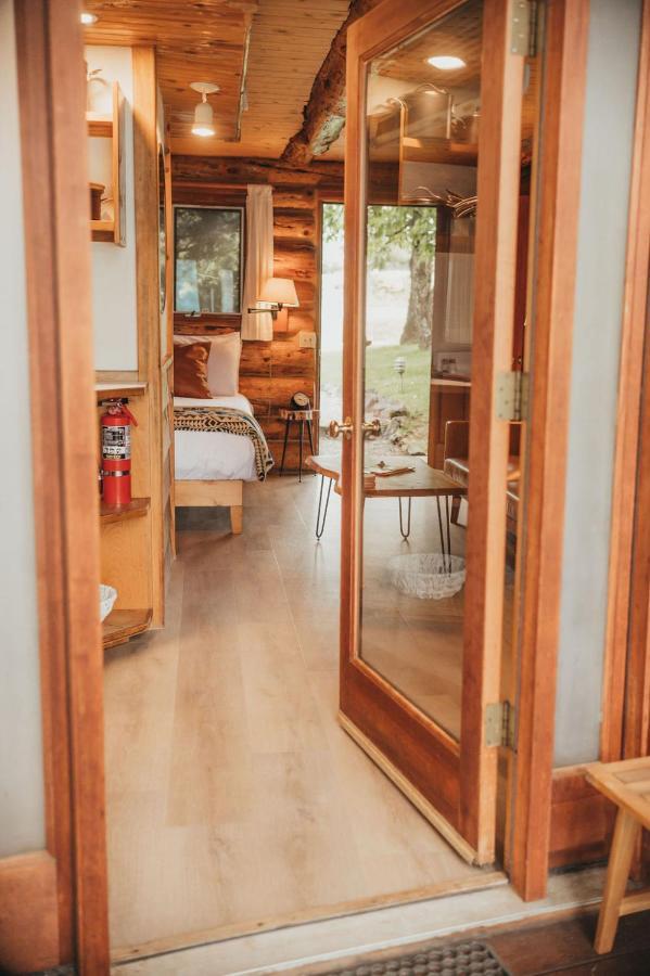 Wilder And Pine Riverside Cabins 史蒂文森 外观 照片